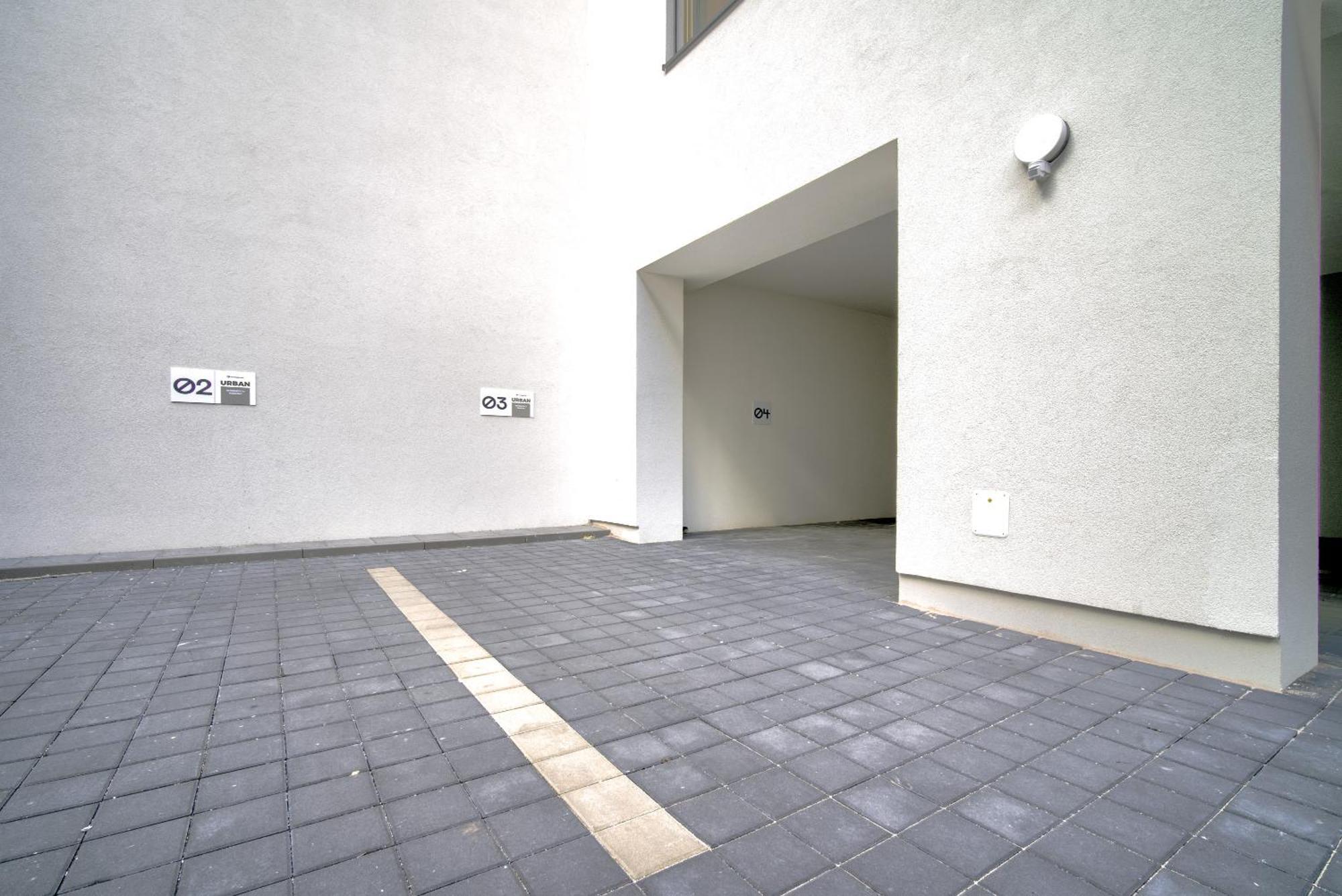 City Relax Apartments With Free Parking, 10 Mins Walk To City Centre Brno Exteriör bild