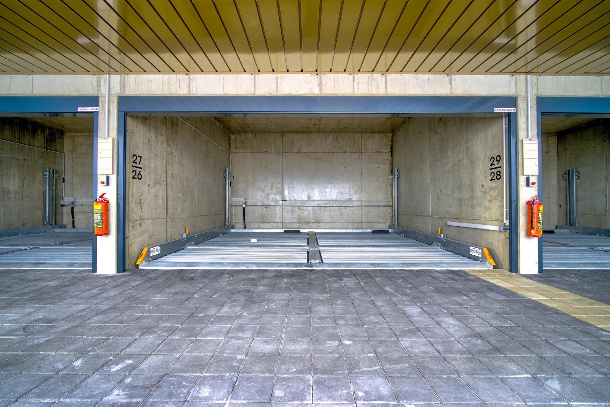 City Relax Apartments With Free Parking, 10 Mins Walk To City Centre Brno Exteriör bild