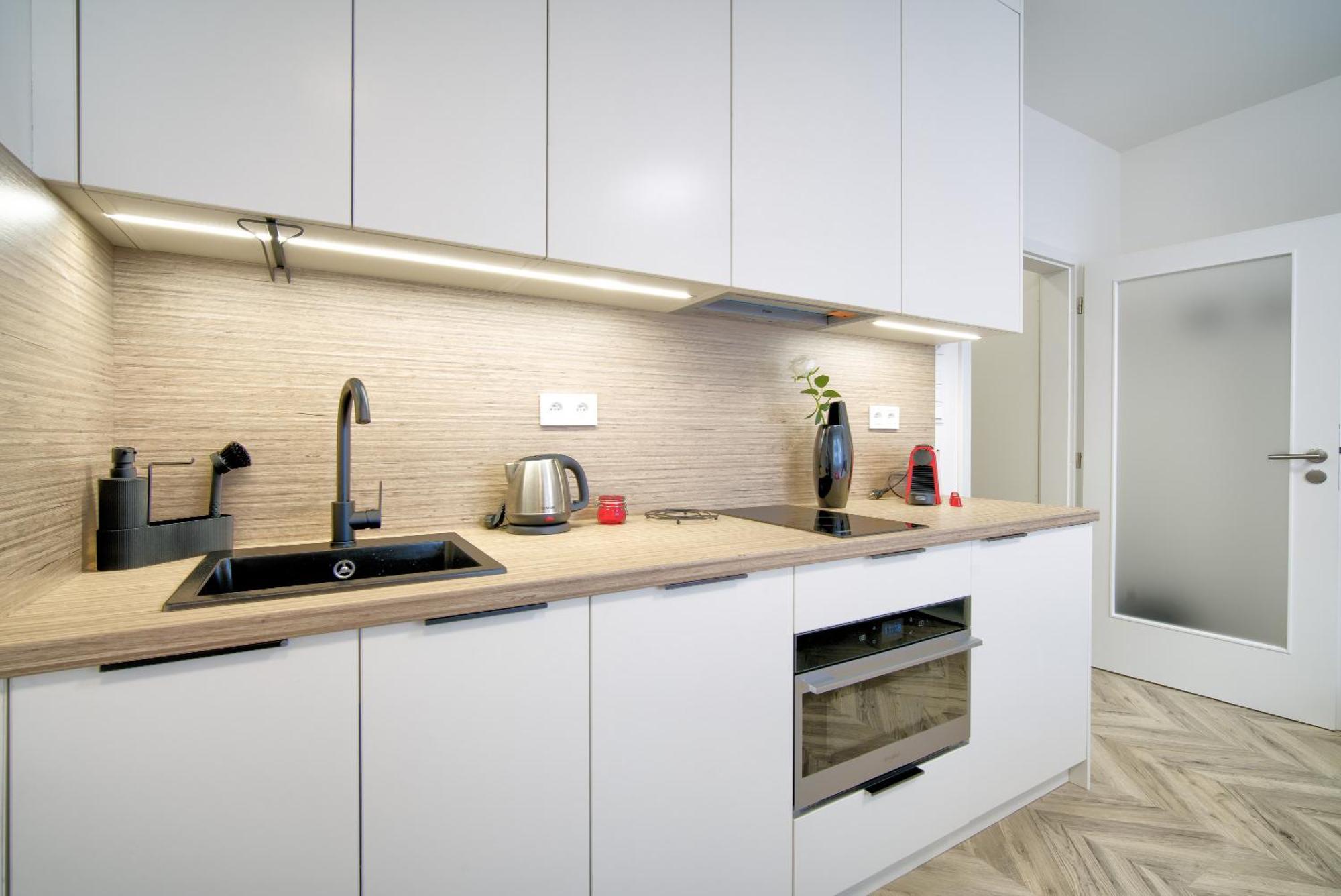 City Relax Apartments With Free Parking, 10 Mins Walk To City Centre Brno Exteriör bild