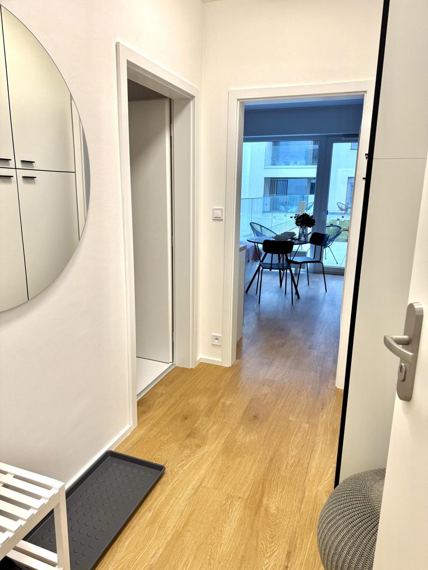 City Relax Apartments With Free Parking, 10 Mins Walk To City Centre Brno Exteriör bild